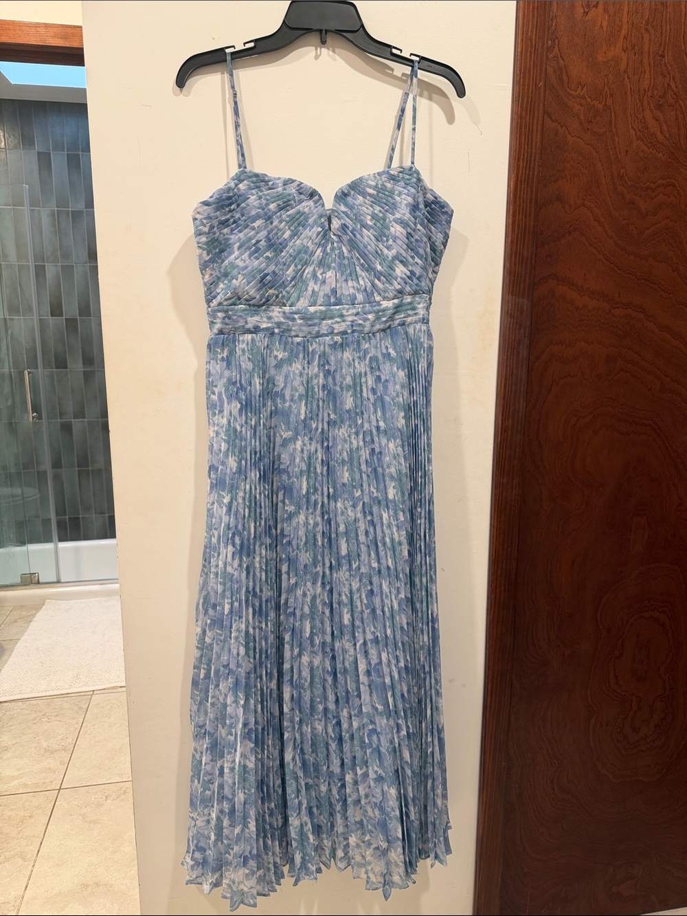 ASTR Light Blue Floral Pleated Midi Dress with Spaghetti Straps